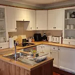 Country Style, 2 Bedroom House, Parking And Superb Location